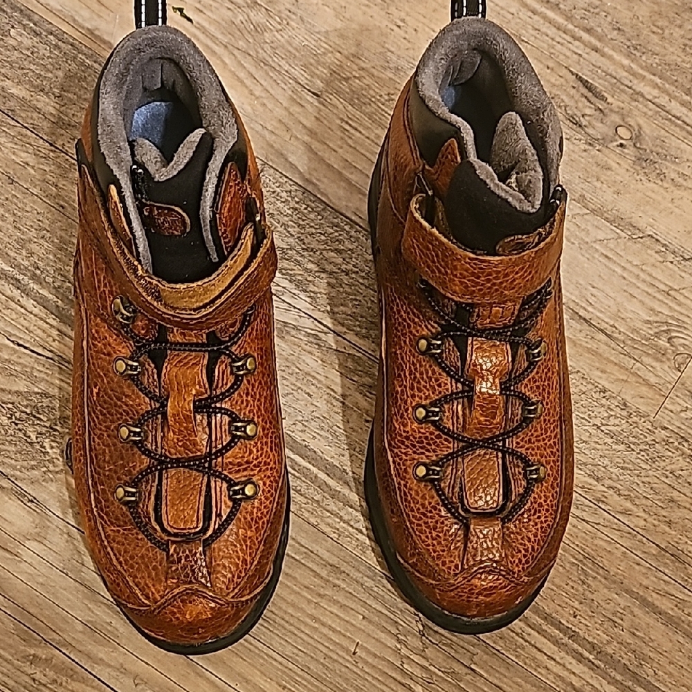 Dr. Comfort Therpeutic Shoes